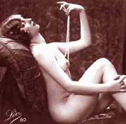 Vintage Erotica - Sexy babe with Pearl Necklace